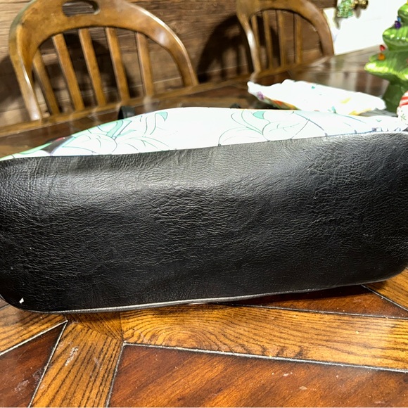 Loungefly Black and Pink Cartoon Tote - Picture 11 of 12